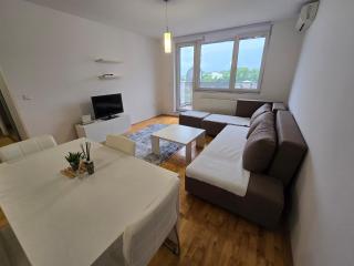 Apartment Riverside by Strategia Residences - Sarajevo - 6