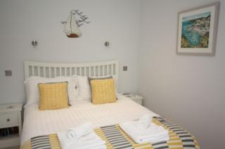 House 18 - Looe - 2