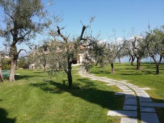 apartment in a villa - Montinelle - 8
