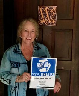 WINNIE'S BED & BREAKFAST - 9