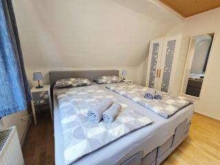 Ferienwohnung 2 - Nähe Phantasialand, Köln, Bonn - Weilerswist - 7