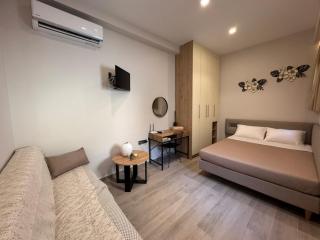 Stauroula & Thomas homes - Calamata - 1