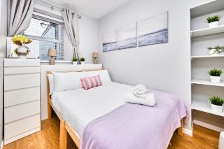 Princess Blue 2 ~ Portrush by the Sea - 6