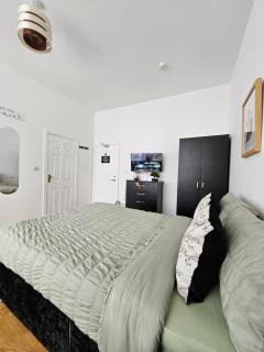 Central Chambers Suites - Suite 1 - Leek - 8