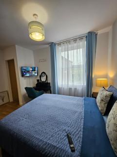 Central Chambers Suites - Suite 5 - Leek - 9