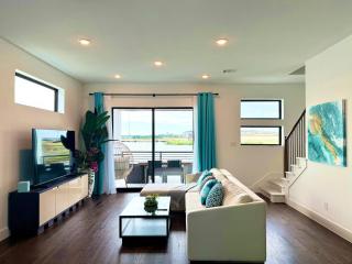 Balcony 3br Retreat With Lake View - Rowlett - 0