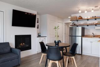 At the River - Beautiful Stay Amazing River View - 2