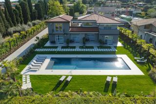 Villa Dama Holiday Apartments - 0