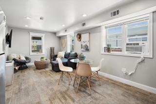 Luxury 1-Bedroom in Seaside Heights Perfect Location on the boardwalk, watch the waves from the porch! - Seaside Heights - 1