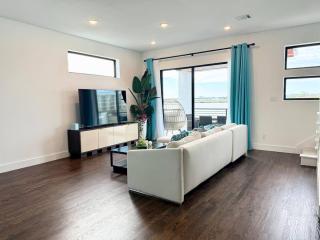 Balcony 3br Retreat With Lake View - Rowlett - 4