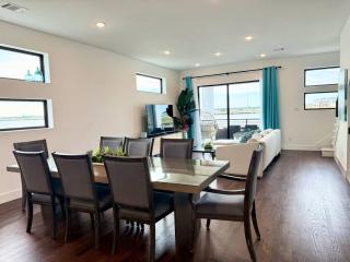 Balcony 3br Retreat With Lake View - Rowlett - 6