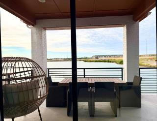 Balcony 3br Retreat With Lake View - Rowlett - 1