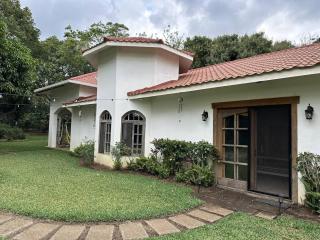 Van Kouwenhoven Hostel - Diriamba - 9