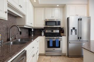 Hot Tub- Family-Friendly - 2BDR - Bend - 8