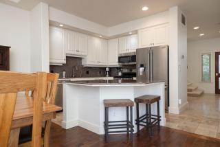 Hot Tub- Family-Friendly - 2BDR - Bend - 1