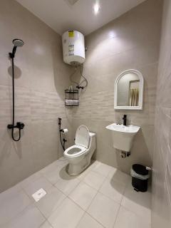 شقة بتصميم أنيق ودخول ذكي - Riad - 2
