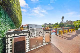 6BR San Diego Escape Pool Spa and Sunset Views - 6