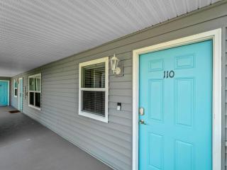Riverfront Condo w Water Views-Heated Pool - Port Charlotte - 5