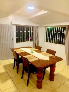 MalaudeAirBNB - Suva - 2