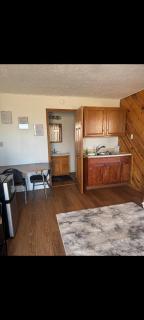 Homestead Inn Motel And RV - - 3