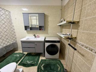 Spacious Entire Apartment in Embassy Area - Ulaanbaatar - 6
