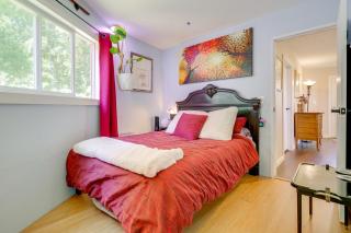 Spacious Deck w/ Ocean View: Puget Sound Gem! - 1