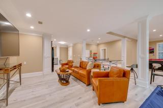 Game Room and Patio Luxe Retreat Near Lake Norman! - Denver - 2