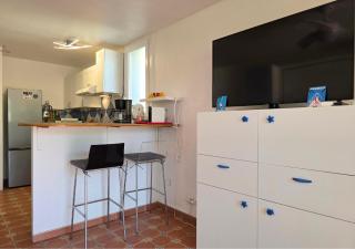 Grand Studio aux Salins - climatisation - terrasse - 90m de la mer - Hyères - 4