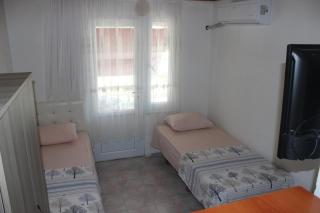 Titiz Pansiyon - Avsa Adasi - 5