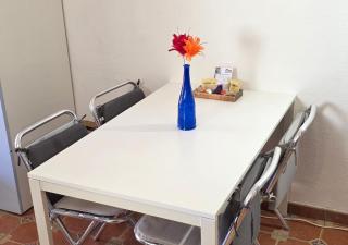 Grand Studio aux Salins - climatisation - terrasse - 90m de la mer - Hyères - 2