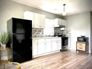 Cozy Old Chicago Style Retreat in Evanston - Evanston - 0
