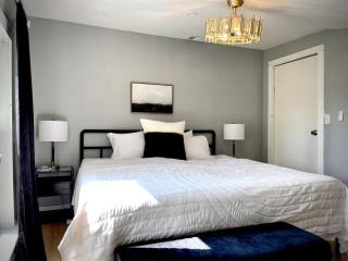 Cozy Old Chicago Style Retreat in Evanston - Evanston - 2