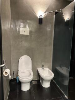 Amplio, elegante y céntrico departamento a metros del mar - Mar del Plata - 6
