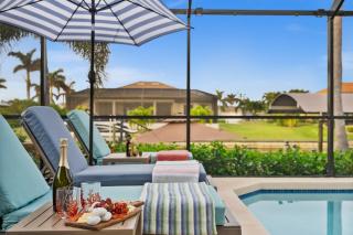 Resort Style House with Canal, Heated Pool, Games - Cape Coral - 9