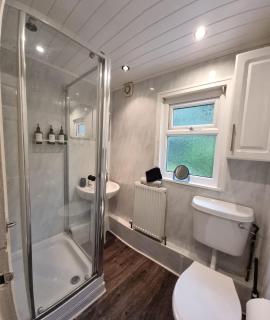 Ranger - Snowdon Cabins holiday let Caernarfon - Caeathro - 2