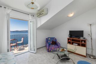 Apartments by the sea Pisak, Omis - 22946 - Pisak - 1