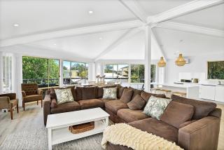 Sunset Lake House - Your Dream Family Getaway - - 3