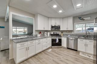 Colorado River Views Waterfront Bullhead Home - Bullhead City - 2