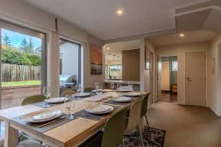 Inn Lewis - Beside the Redwoods with Spa Pool - Rotorua - 8