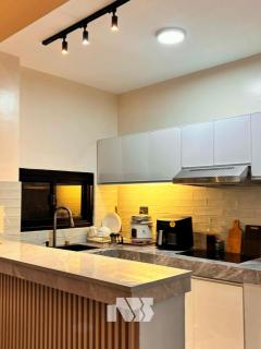 Chic 2BR Loft Private Silang Retreat near Tagaytay - Silang - 0