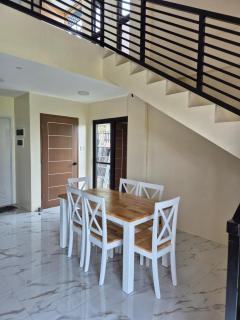 Chic 2BR Loft Private Silang Retreat near Tagaytay - Silang - 4