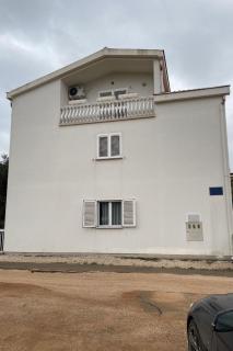Apartments with parking spaces Vir - 24614 - Vir - 9