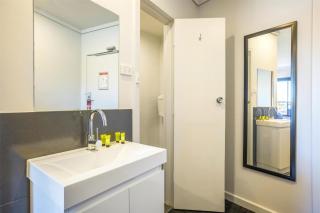 Nightcap at Rose & Crown Hotel - 2