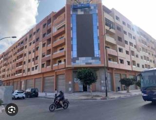 Apartment in Gueliz center pool train station aeroport - Marrakech - 1