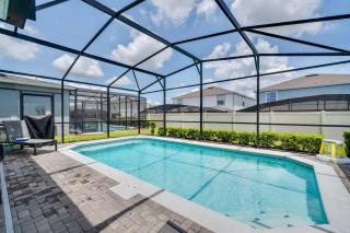 5BR Family Villa - Private Pool & Free Windsor Island Resort Access- Sleeps 12 - 8