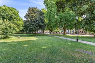 Walpole Court - Ealing - 3