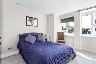 Walpole Court - Ealing - 2