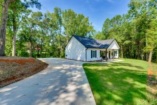 1 Mi to Lake Hartwell Updated Retreat with Patio! - Anderson - 9