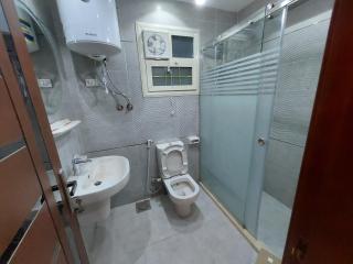 Luxury apartment for only families at almuhandisin - Kairo - 2