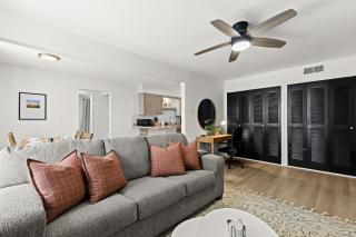 Charming 1BR Upper-Flat Unit in Royal Oak - Royal Oak - 8